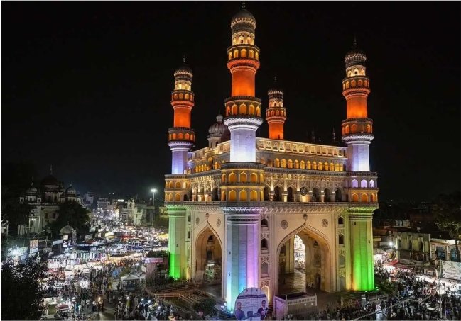 Explore Hyderabad with The FlightsHub Australia – historic and modern cityscape