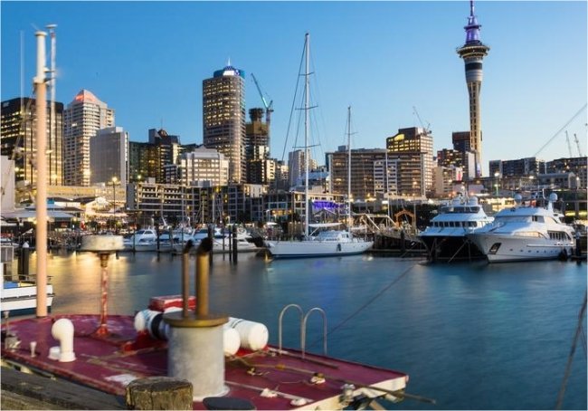 cheap flights to Auckland with The FlightsHub Australia